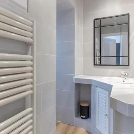 L'anglais,charmant T2,pour 4 Adultes Et 1 Enfants Apartment