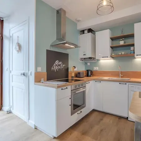 Apartment L'anglais,charmant T2,pour 4 Adultes Et 1 Enfants